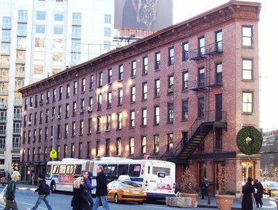 1024px-Herring_Safe_&_Lock_Company_Building