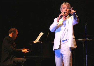 2019-bastille-singer-t1