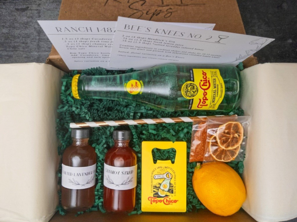 Katie-Sips-Cocktail-Box-(c)-Katie-Auth