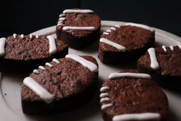 Portale-Football-Brownies-courtesy-Portales-600