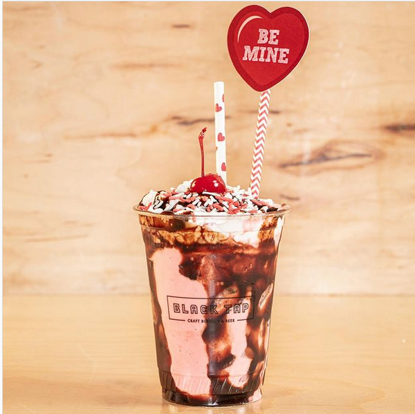 red-velvet-shake-cake