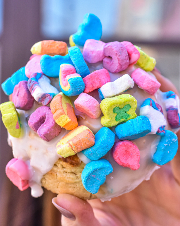 chips-lucky-charm-cookie-600